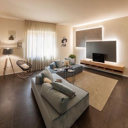 100Towers Deluxe Apartment Alba  Exterior foto